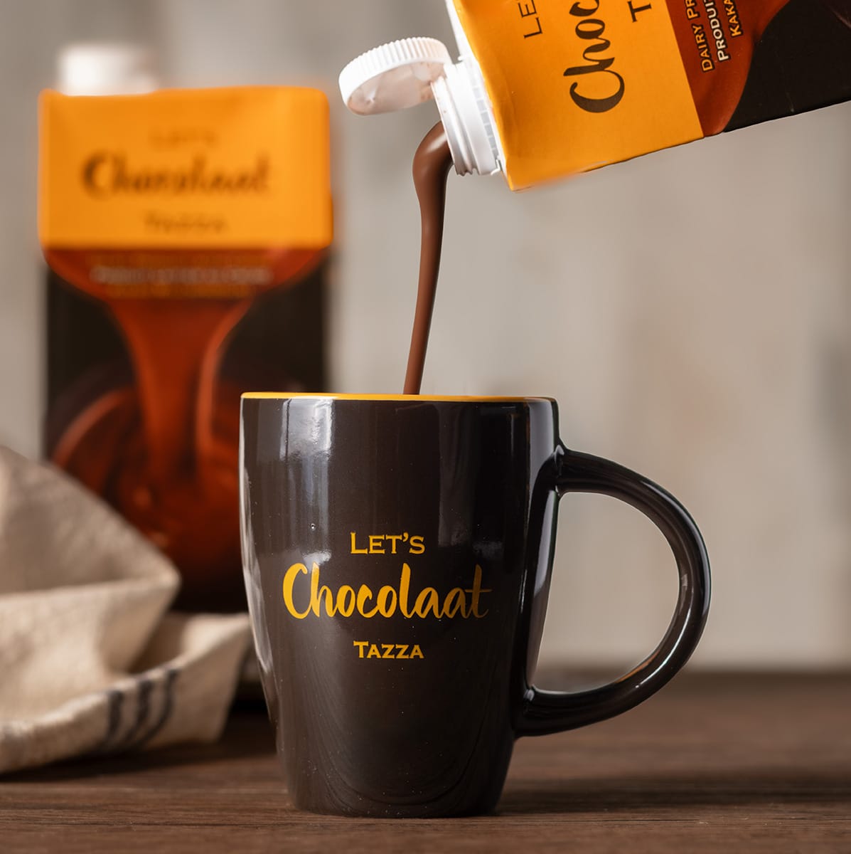 Chocolate a la taza Let’s Chocolaat servido en una taza